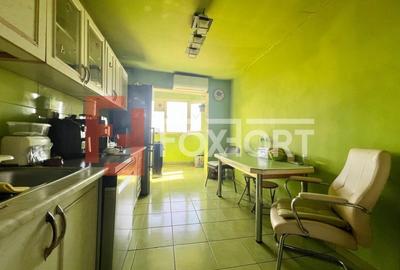 Apartament cu 4 camere semidecomandat, mobilat în Olimpia-Stadion