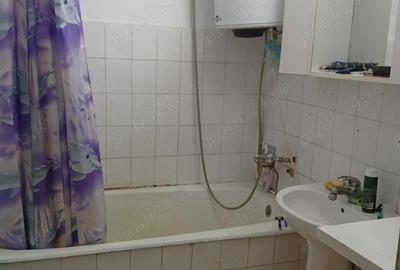 Garsonieră decomandată în Central - 1