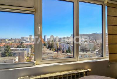 Apartament cu 4 camere decomandat în 13 Decembrie - 5