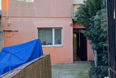 Casă cu 4 camere cu Canalizare în Giulești - 3