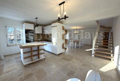 Casă individuală cu 4 camere cu Canalizare în Central - 2