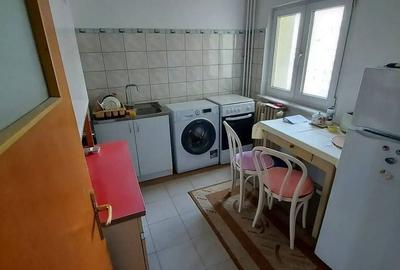 Apartament cu 3 camere, mobilat în Grivița - 10