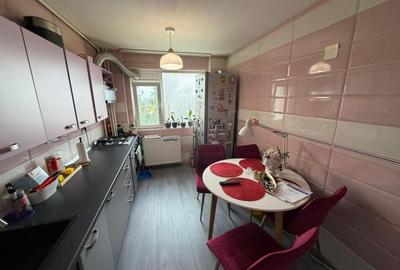 Apartament cu 3 camere, mobilat în Rahova - 8