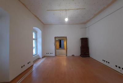Birou, de 106 mp, în Ultracentral - 3
