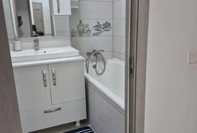 Apartament cu 4 camere decomandat în Vitan - 2