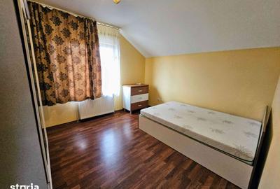 Casă cu 5 camere cu Teren 1000 Mp în Ghiroda - 10