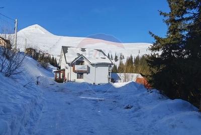 Hotel/Pensiune, de 180 mp, în Baia de Fier - 1