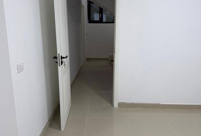 Apartament cu 3 camere în Central - 2