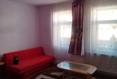 Casă cu 3 camere cu Teren 2000 Mp în Central - 3