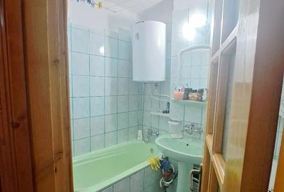 Apartament cu 4 camere decomandat în George Enescu - 8