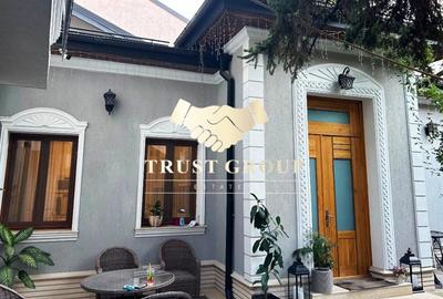 Casă individuală cu 5 camere în Ultracentral