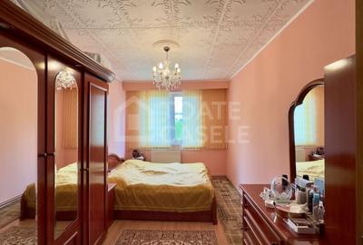 Apartament cu 3 camere decomandate, etaj intermediar, zona Hermes - 1