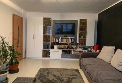 Apartament cu 4 camere decomandat în Steaua - 4
