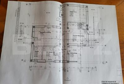 Casa la rosu, cu 3 camere, 74 mp, teren 800 mp, zona Centur - 2