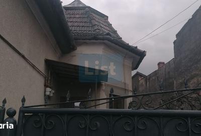 Casă cu 3 camere cu Canalizare în Central - 15