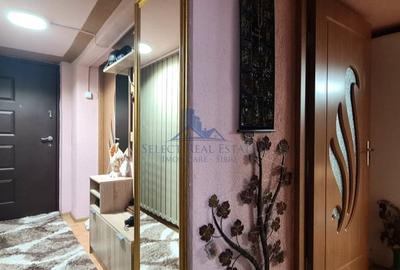 Duplex cu 6 camere cu Canalizare în Tălmaciu - 11