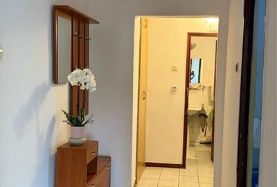 Apartament cu 2 camere decomandat în Central - 3