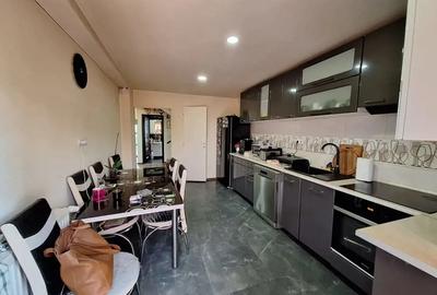 Casă cu 4 camere cu Teren 270 Mp în Central - 10