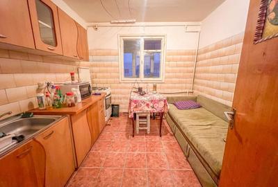 Apartament cu 3 camere decomandat în Drumul Taberei - 3