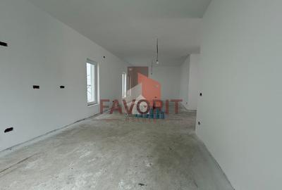 Duplex cu 3 camere cu Canalizare în Utvin - 3