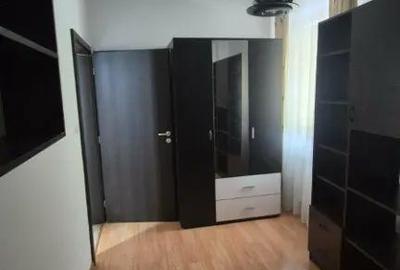 Apartament cu 2 camere decomandat în Nicolina - 2