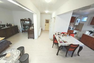 Ocazie ! Nu rata?i oportunitatea de a cumpara casa in centrul ora?ului Hunedoara, langa Pietonala - 9