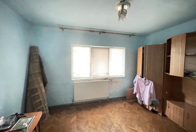 Apartament cu 3 camere si garaj, decomandat, parter - 6