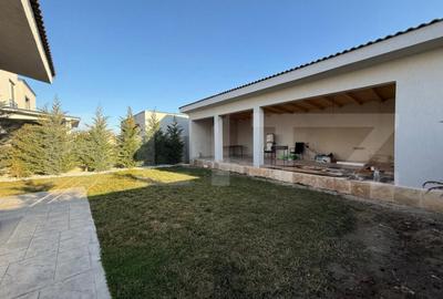 Casă cu 5 camere cu Teren 400 Mp în Remetea Mare - 16
