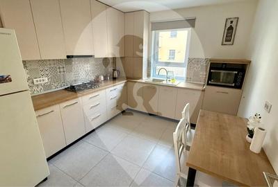 Garsonieră decomandată, mobilată în Tractorul - 4