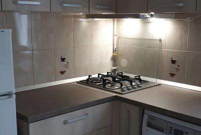 Apartament cu 2 camere semidecomandat în Narcisa - 1