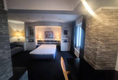 Garsonieră decomandată, mobilată în Unirii - 2