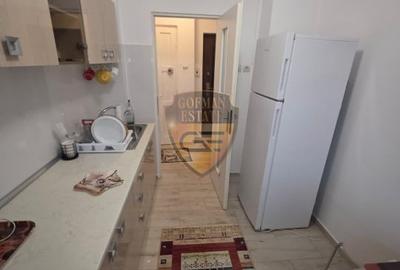 2 camere, Spital , Tomis II, 48 mp, parcare, et 1/4, imbunatatit, semidecomandat - 10