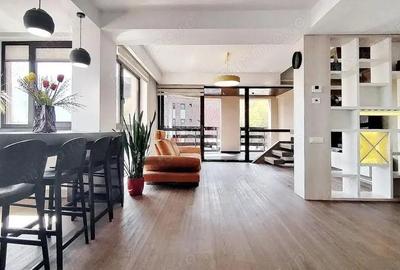 Priveliste Panoramica Spre Oras Si Masivul Tampa - 2