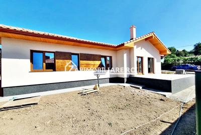 Casa premium 4 camere,2băi,120 mp, 550mp teren, - 1