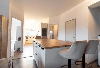 RECO Apartament cu 3 Camere  , Paleu - 5
