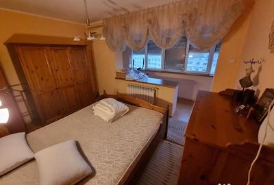 Apartament cu 3 camere decomandat, mobilat în Tomis Nord - 2