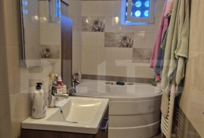 Apartament 4 camere, 85 mp, zona 7 Noiembrie - 13