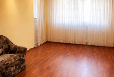 Apartament cu 3 camere decomandat, mobilat în Central - 2