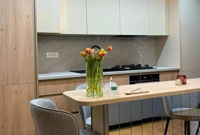 Apartament cu 2 camere decomandat în Exterior Sud
