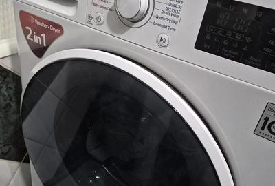 Garsonieră semidecomandată în Titan