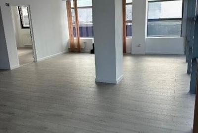 Bd. Mamaia, spatiu birouri, 113 mp., renovat, PARTIAL UTILITATI INCLUSE - 3
