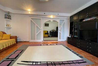 Apartament cu 2 camere decomandat, mobilat în Dacia - 3