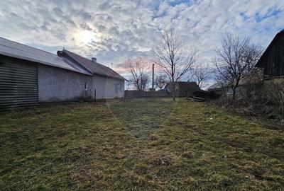 Teren de 2971 mp, în Stroiești - 4