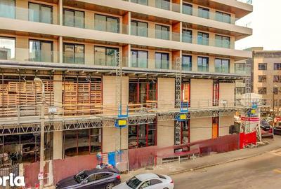 Spațiu comercial, de 72 mp, în Centrul Civic - 2