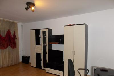Apartament cu 2 camere decomandat în Crângași - 2