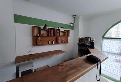 Dacia vila  utilata  pentr restaurant parter etaj curte  terasa 400`mp - 2