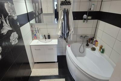 Casă individuală cu 5 camere cu Canalizare în Valu lui Traian - 13