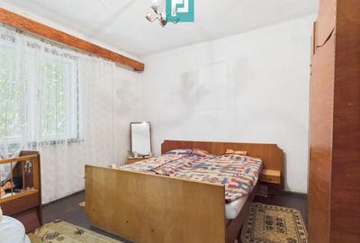 Apartament la casă cu 4 camere în Pârneava - 5