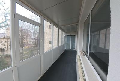 Spațiu comercial, de 32 mp, în Independenței - 4