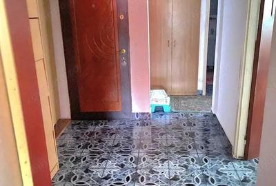 Vanzare apartament 3 camere-Titan, bloc 1980, 2 bai - 4